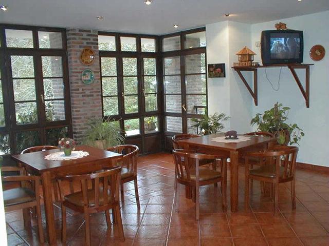 Hotel Benzua Villanueva de Ardisana Εστιατόριο φωτογραφία